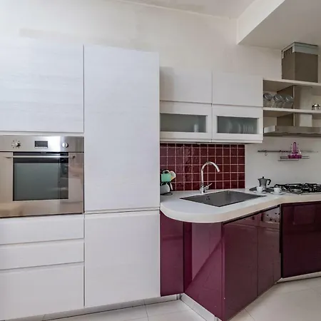 Vatican Quiet With Garden & Parking * Рим