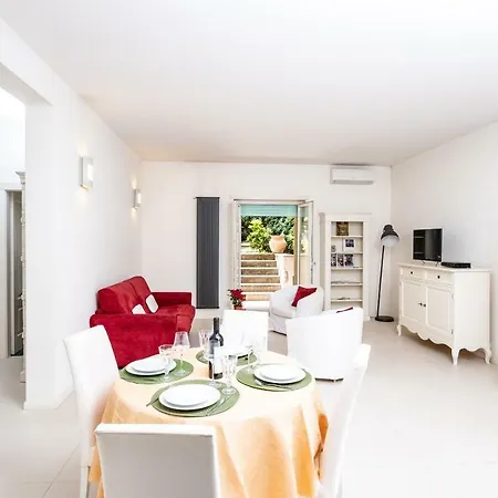 Vatican Quiet With Garden & Parking * Рим