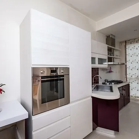 Vatican Quiet With Garden & Parking Апартаменты