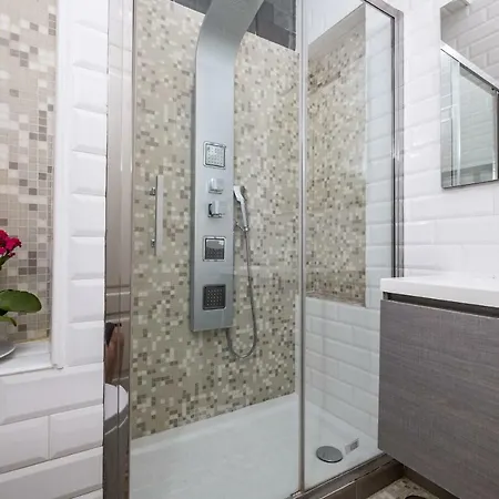 Vatican Quiet With Garden & Parking Апартаменты